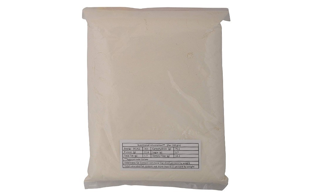 Lucky Sama Flour    Pack  948 grams